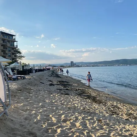 Paradiso B 210 Private Sea View דירה נסבר