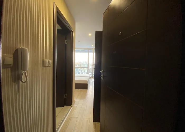 Paradiso B 210 Private Sea View Apartment