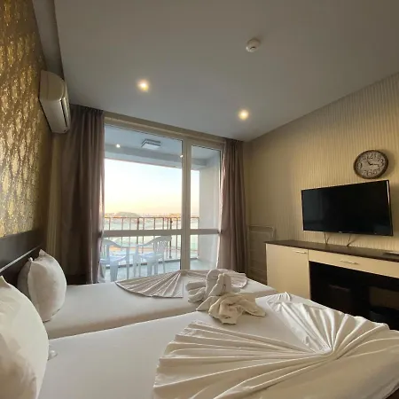 Paradiso B 210 Private Sea View *