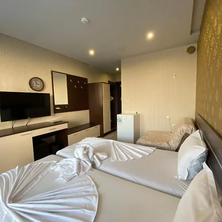 Paradiso B 210 Private Sea View